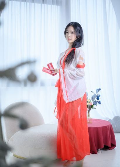 霹雳娇娃战丧尸