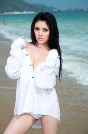 欧美人与拘性视交免费看