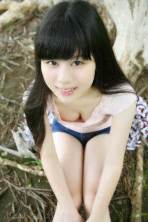 《春色寄情人》电视剧