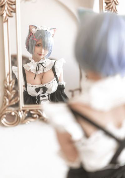 巨胸女仆服务在线播放