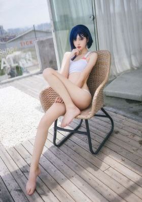 轻佻寡妇