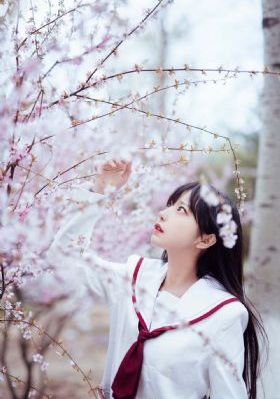 丰满少妇被爆浆蜜乳av